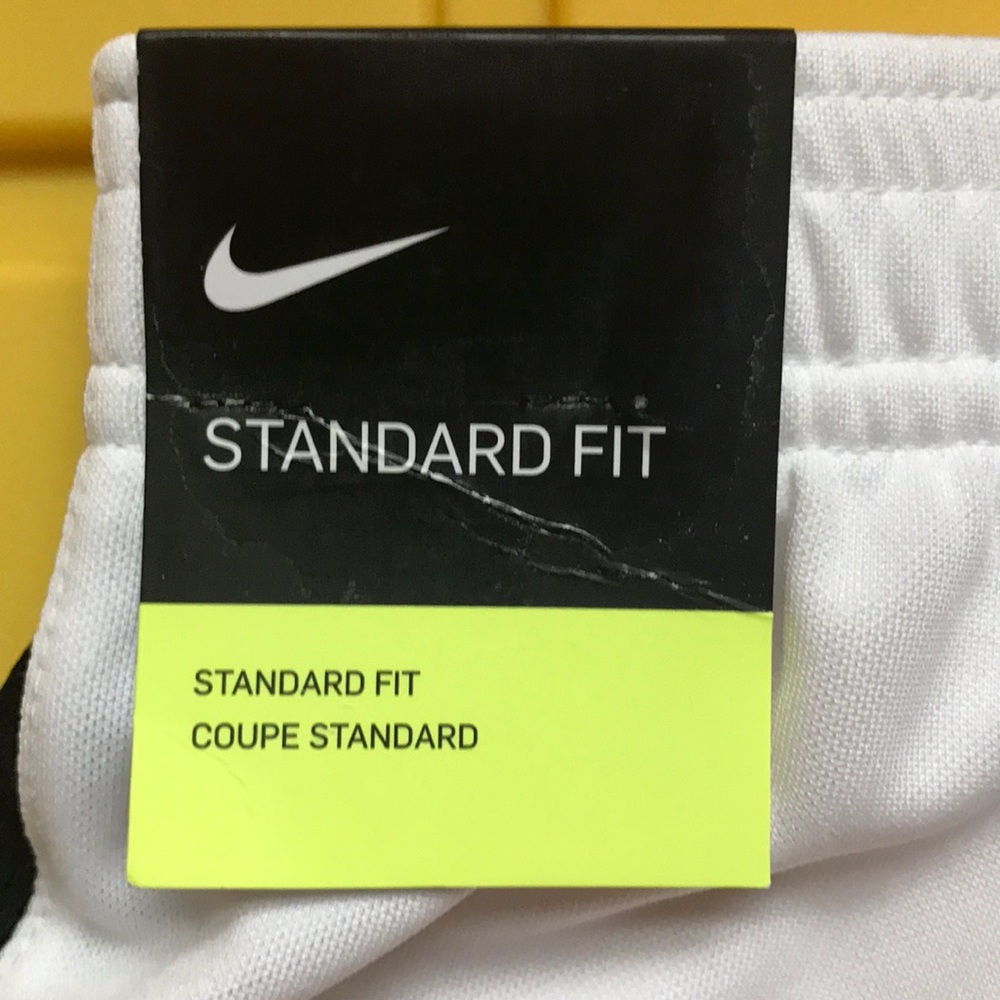 Nike- Youth Unisex Size Large Shorts - Picture 7 of 8